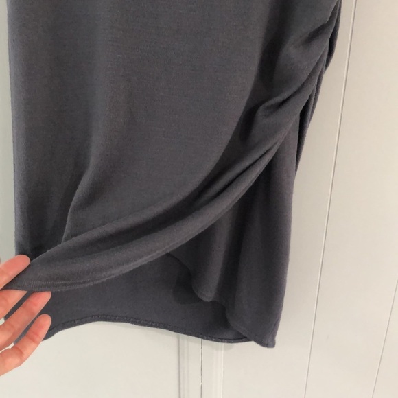 Aritizia Wilfred Free stretch skirt with ruching - Picture 3 of 8